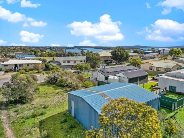 Land for sale in Coffin Bay, South Australia