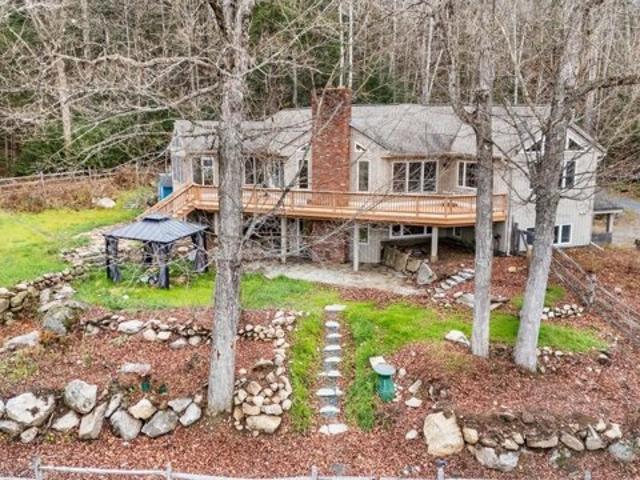 House for sale in New Hampshire