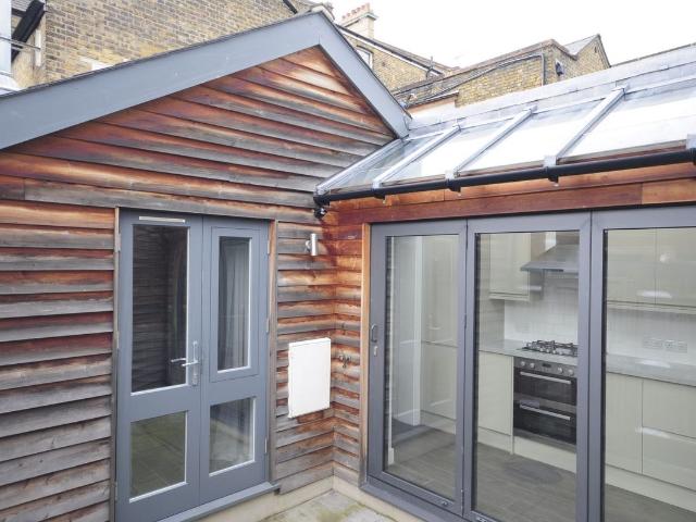 House for rent in Mortlake, Greater London