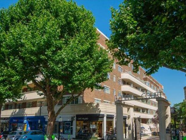House for sale in Deepcut, Surrey