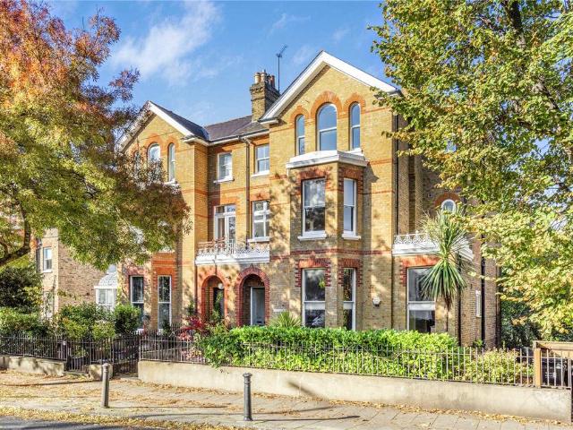 House for rent in North Sheen, Greater London