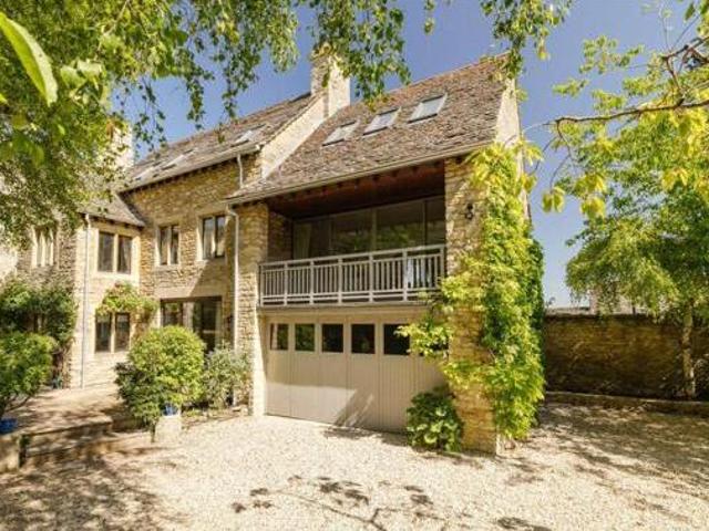 House for sale in Black Bourton, Oxfordshire
