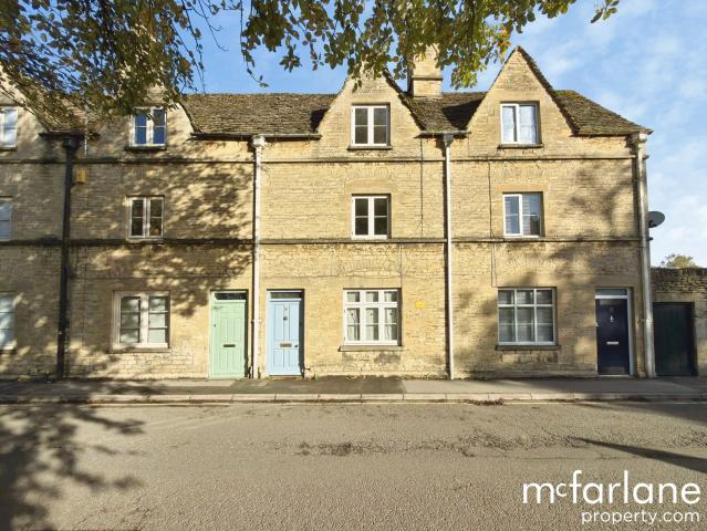 House for rent in Chesterton, Cotswold