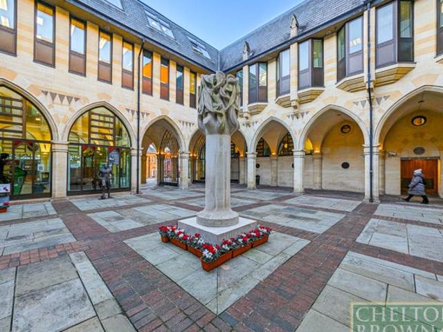 Studio for rent in Northampton, Semilong