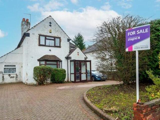 House for sale in Kingswood, North Watford