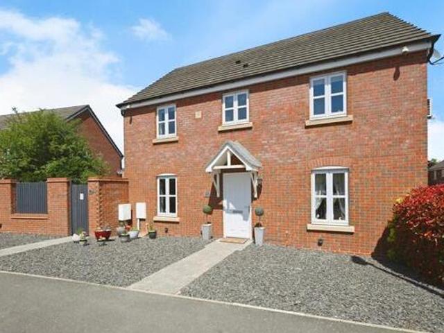 House for sale in New Bilton, Warwickshire
