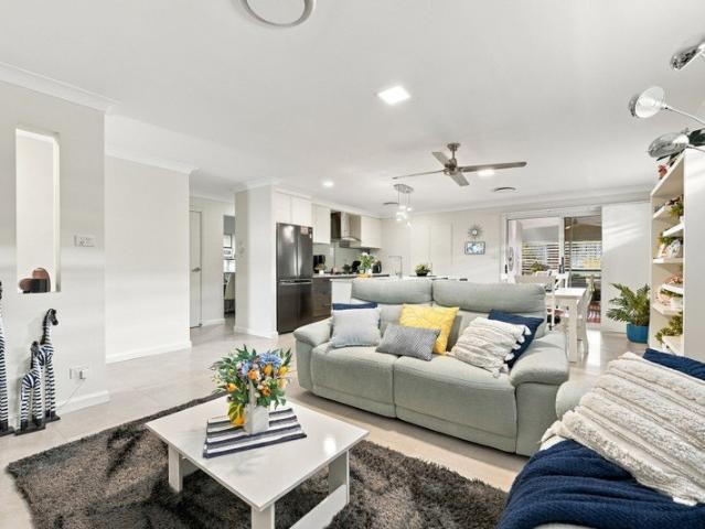House for sale in Horsley, Wollongong City Council