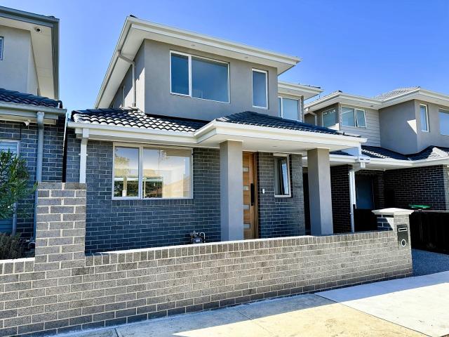 House for rent in Airport West, Victoria