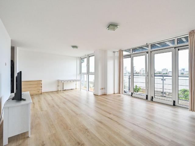 Apartment for rent in Galleons Point, Greater London