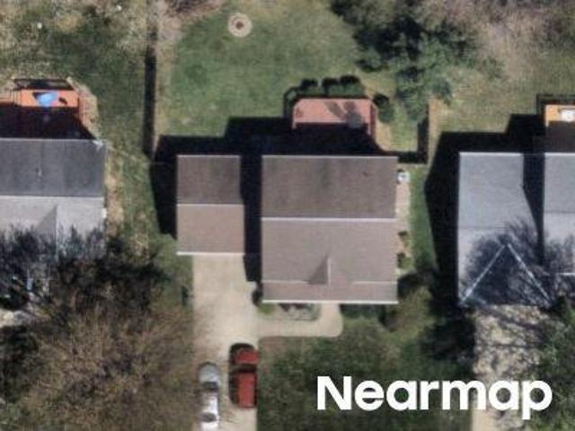 House for sale in Willoughby
