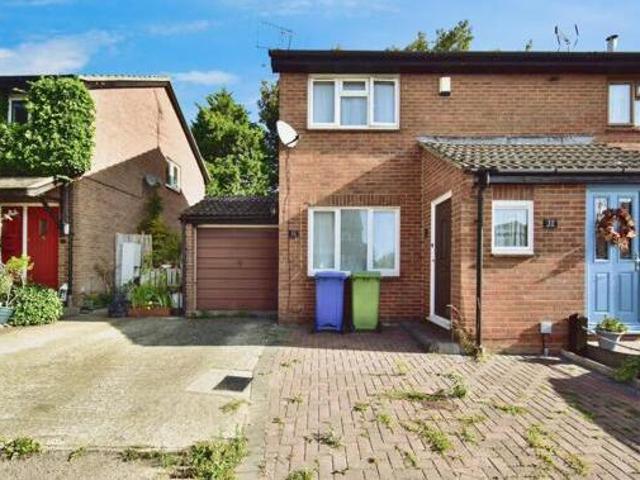 House for sale in Oad Street, Kent