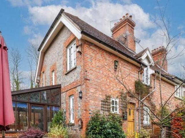 House for sale in Uckfield, Cross In Hand