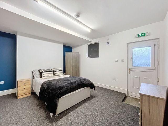 Room for rent in Kingstone, Barnsley