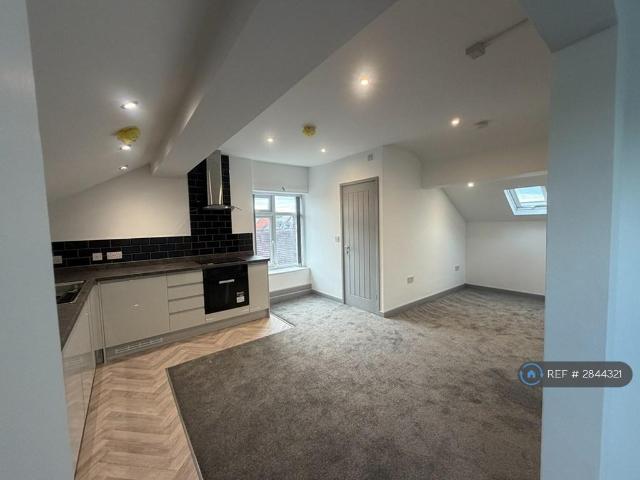 Apartment for rent in Loundsley Green, East Midlands