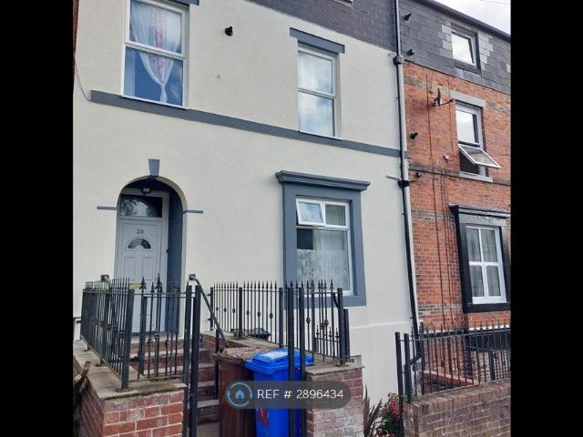Room for rent in Saint George's, South Yorkshire
