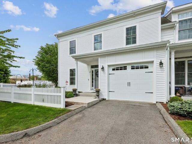 House for sale in Old Saybrook, Connecticut