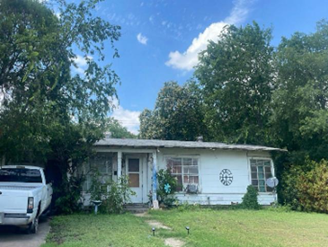 House for sale in Leesville, Texas