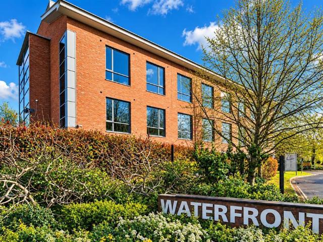 Apartment for rent in Church Crookham, Hart