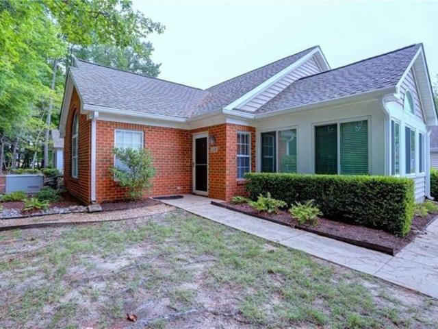 Condo for sale in Yorktown Condo for sale in Yorktown