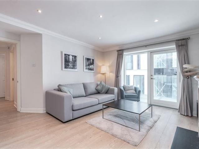 Apartment to rent in Bluebell, North Tipperary