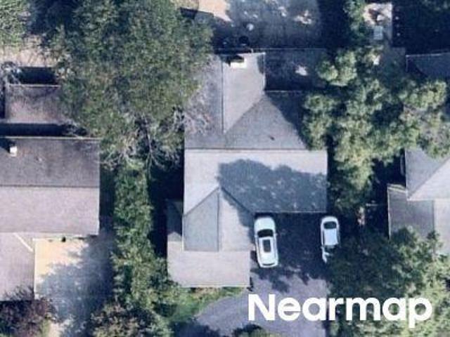 House for sale in Beachwood