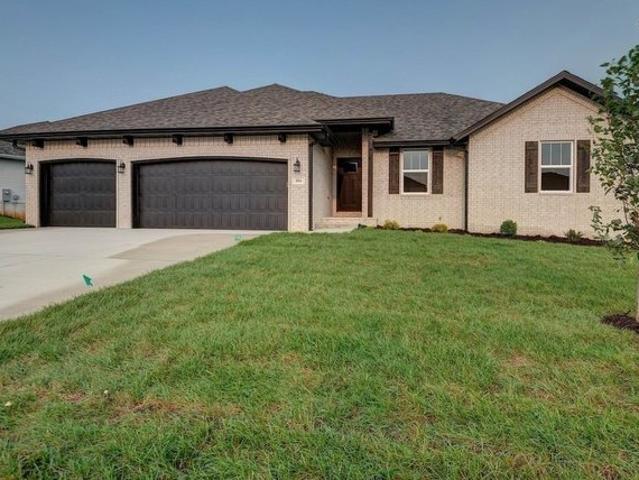 House for sale in Shelby, Shelby County