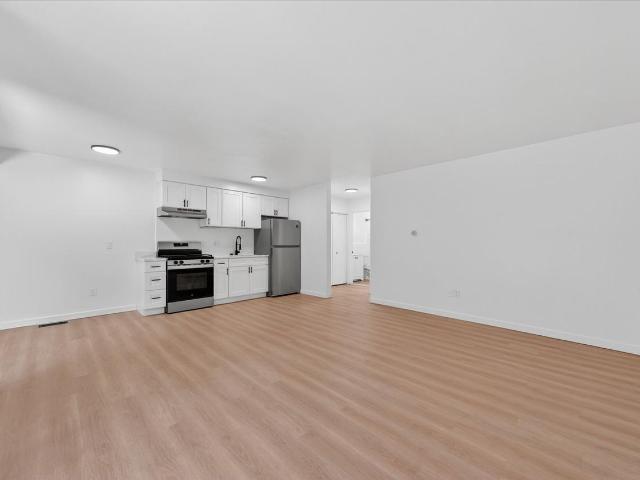 Apartment for rent in Utica, Macomb County