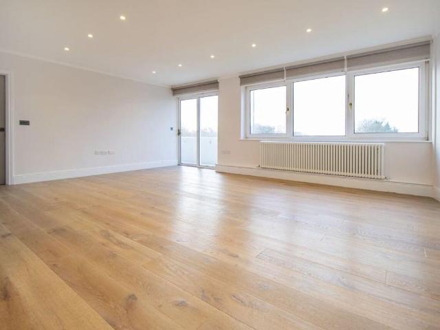 Apartment for rent in Muswell Hill, Greater London