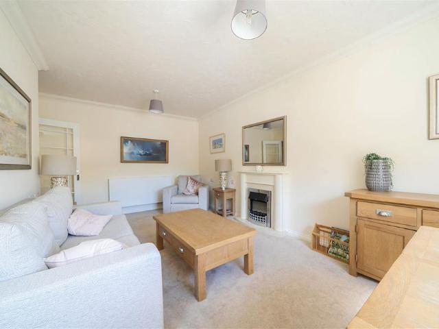 Apartment for rent in Ringwood, Ashurst Bridge