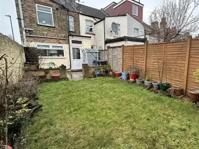 House for rent in Edmonton, Greater London