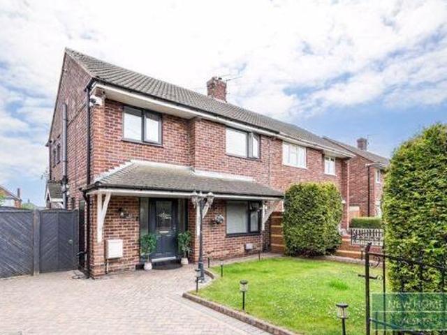 House for sale in Cutsyke, Castleford