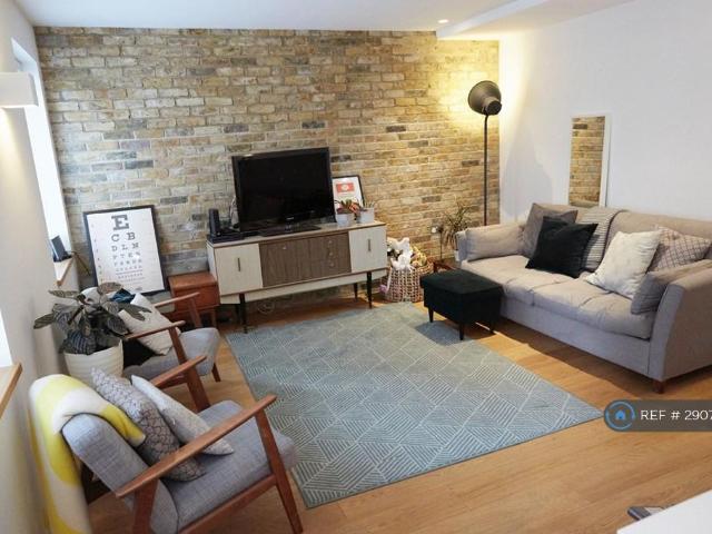 House for rent in Stoke Newington, Greater London