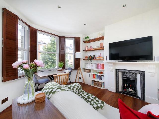 House for rent in Clapham Junction, Greater London