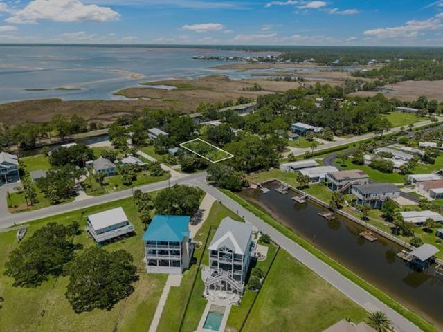 Land for sale in Crawfordville, Florida