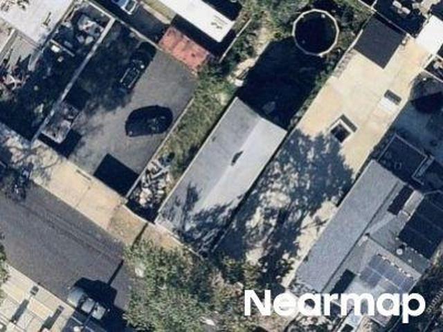 House for sale in Staten Island, Arverne