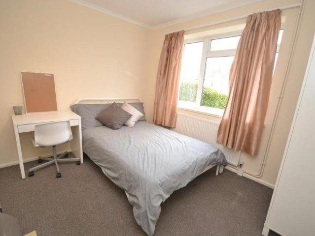 House for rent in Clifton, Haddon