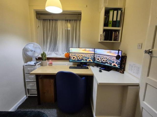 House for rent in Clifton, Haddon