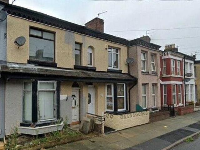 House for sale in Calderstones