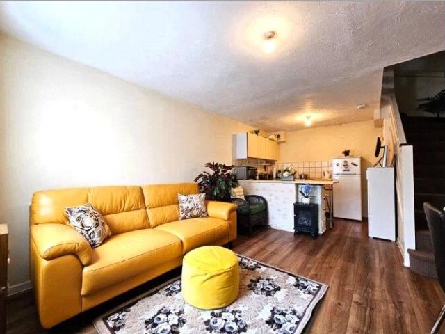 House for rent in Lower Halliford, Surrey
