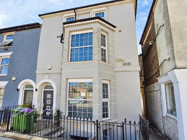 House for rent in Foord, Folkestone and Hythe