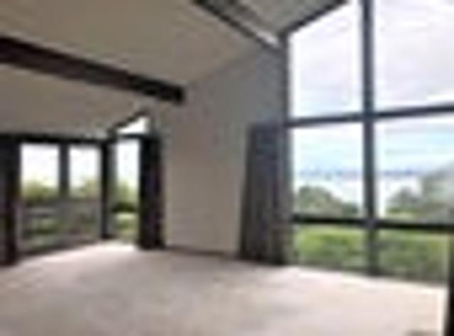 House for rent in Howick, Oroua County