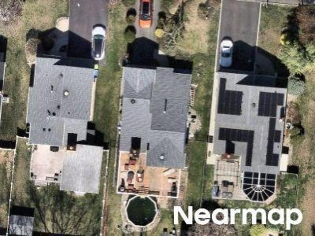 House for sale in Cliffwood, New Jersey