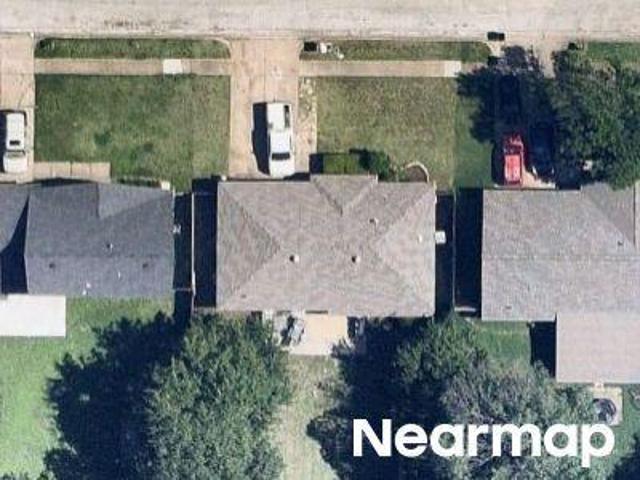 House for sale in Arlington