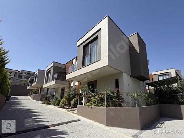 Milas içerisinde satılık Villa
