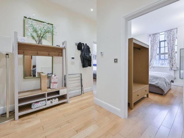 Apartment for rent in Seven Dials, Bloomsbury