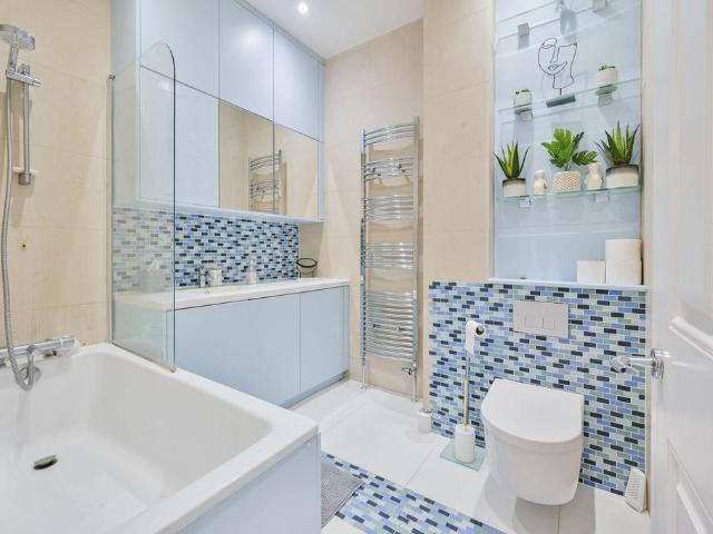 House for rent in Seven Dials, Bloomsbury
