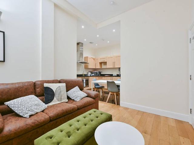 Apartment for rent in Seven Dials, Bloomsbury