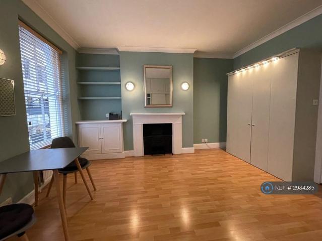 Apartment for rent in Covent Garden, Greater London