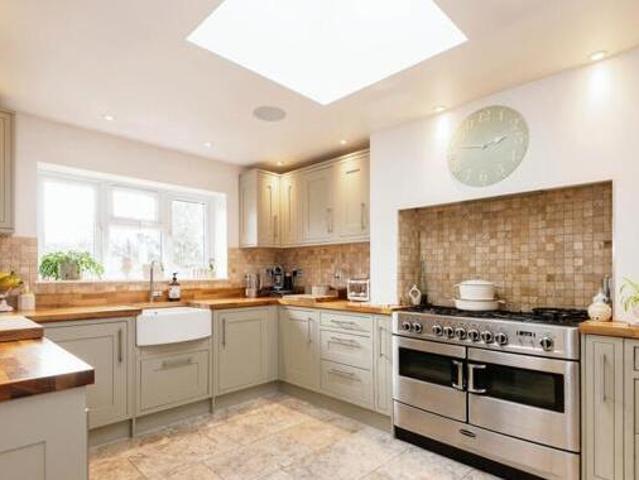 House for sale in Red Hill, Surrey