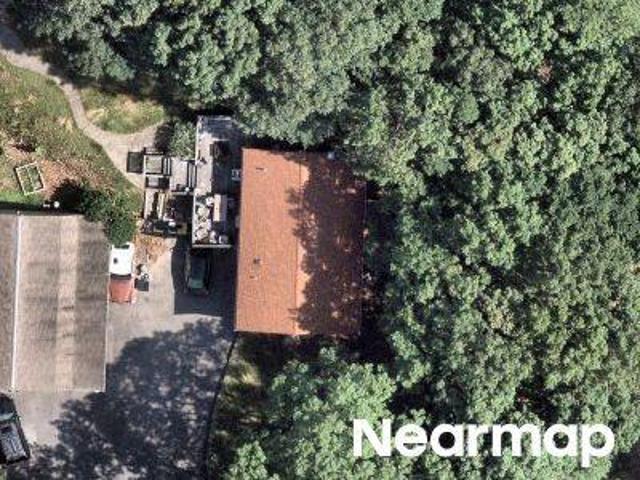 House for sale in Effort